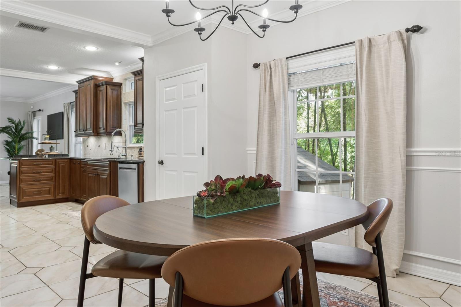 813 S WEST SHORE BLVD, TAMPA, FL, 33609