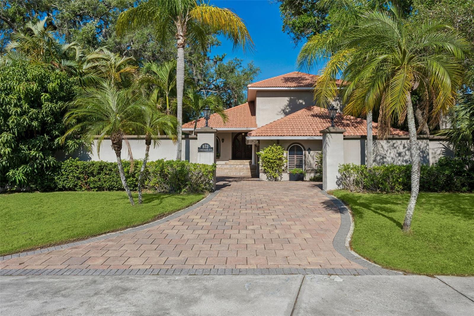 813 S WEST SHORE BLVD, TAMPA, FL, 33609