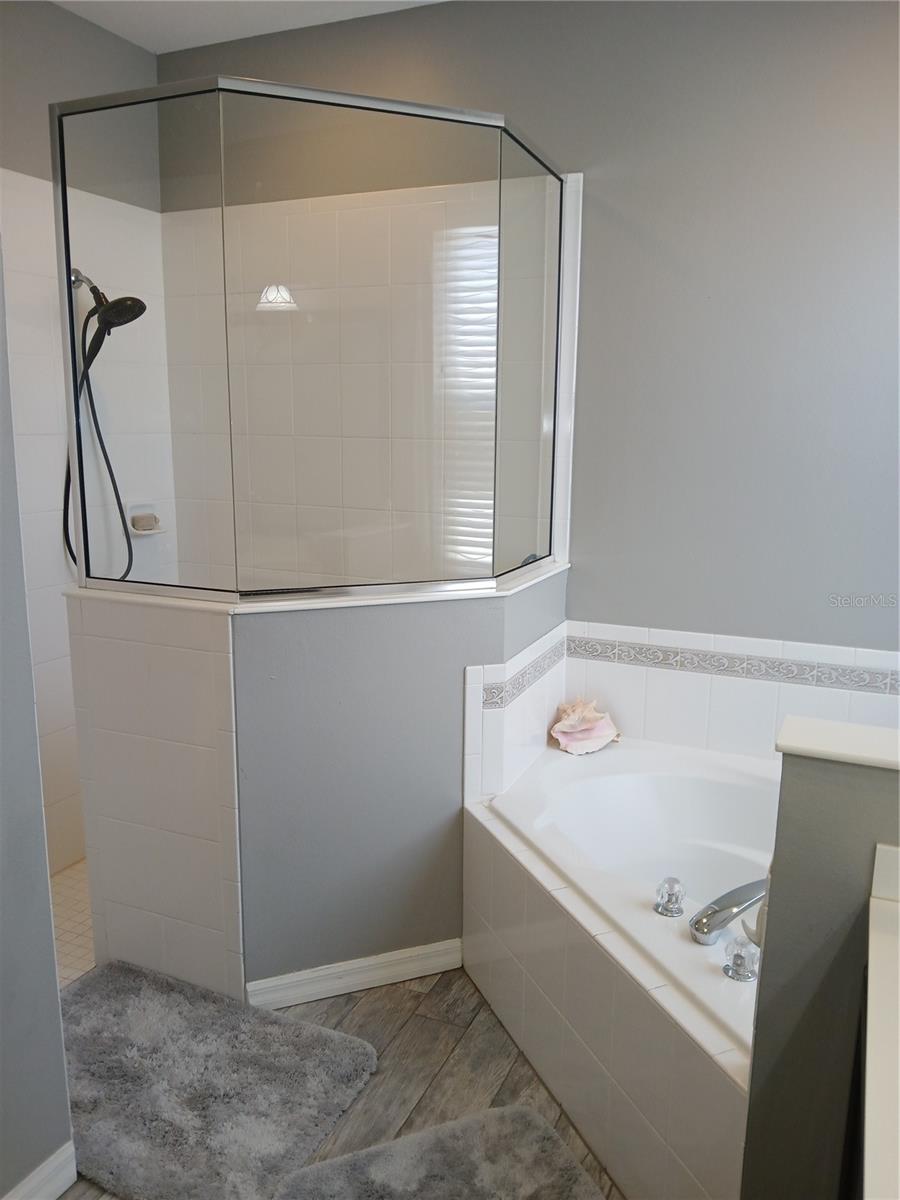 6631 63RD TER E, BRADENTON, FL, 34203