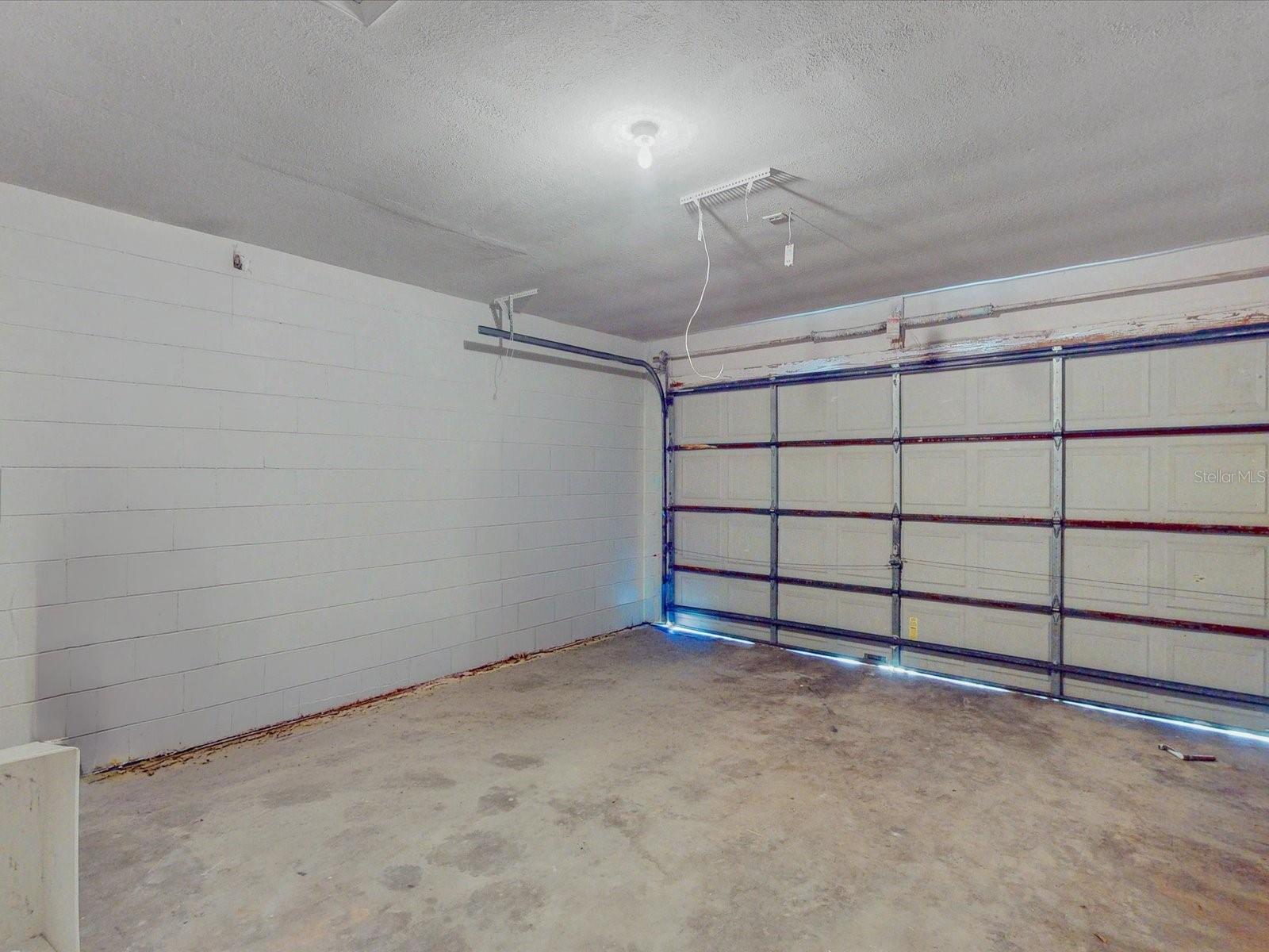 210 CORAL REEF CIR, KISSIMMEE, FL, 34743