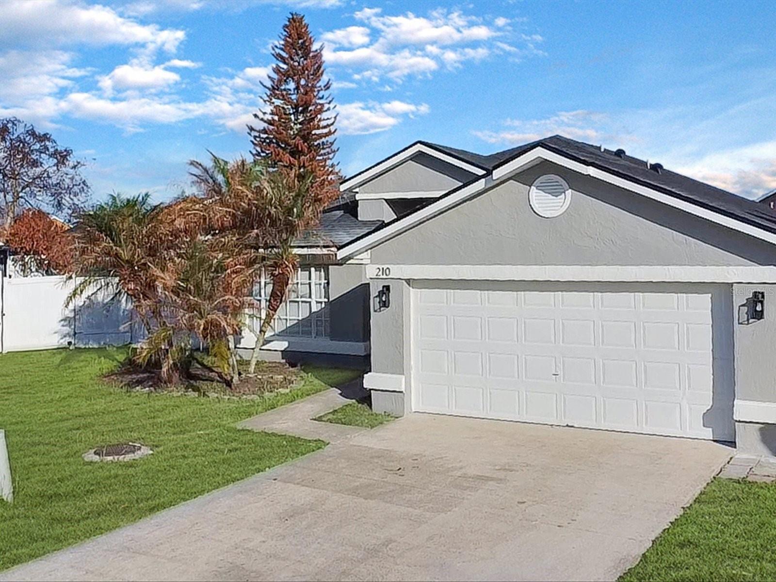 210 CORAL REEF CIR, KISSIMMEE, FL, 34743