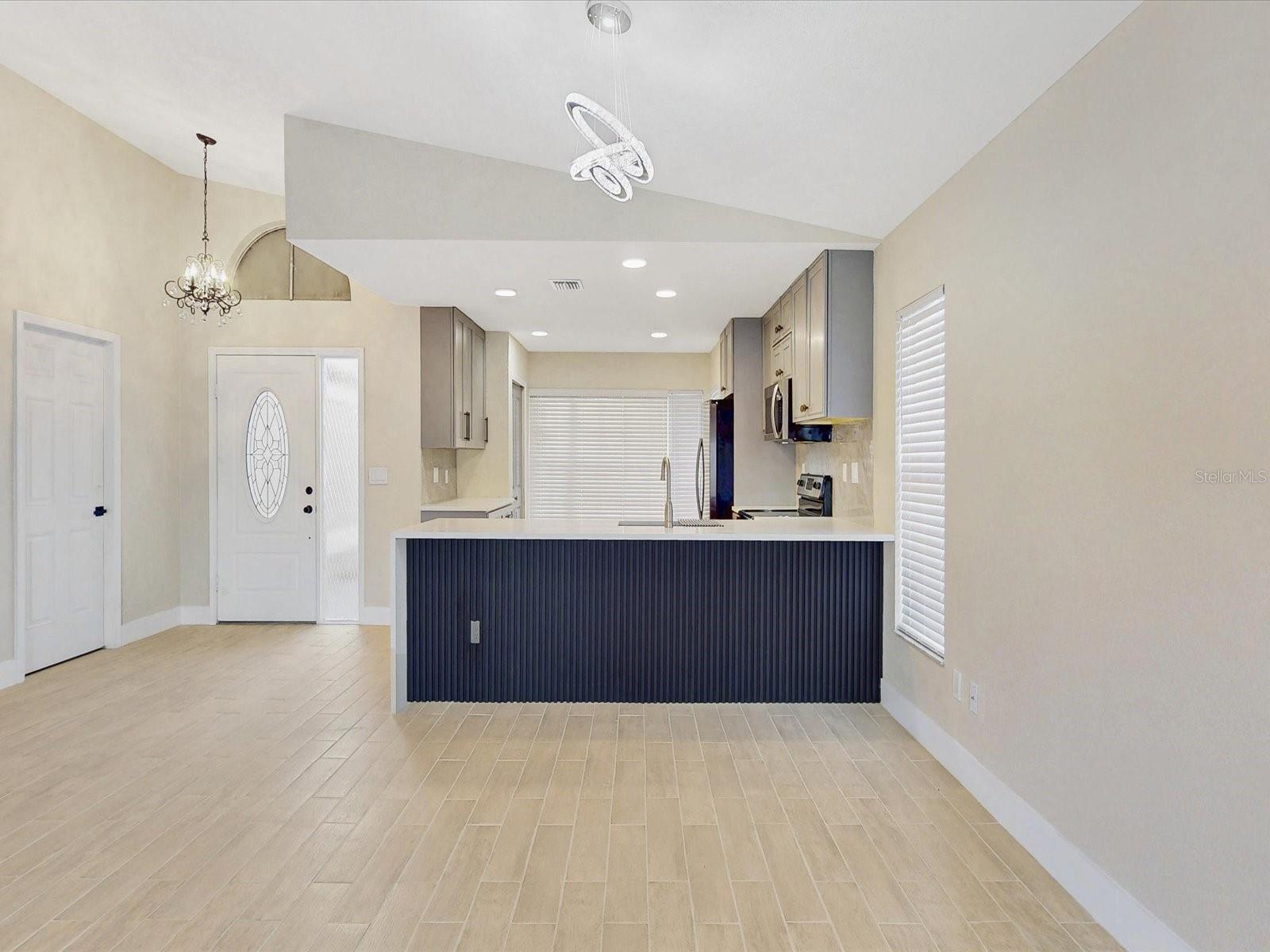 210 CORAL REEF CIR, KISSIMMEE, FL, 34743