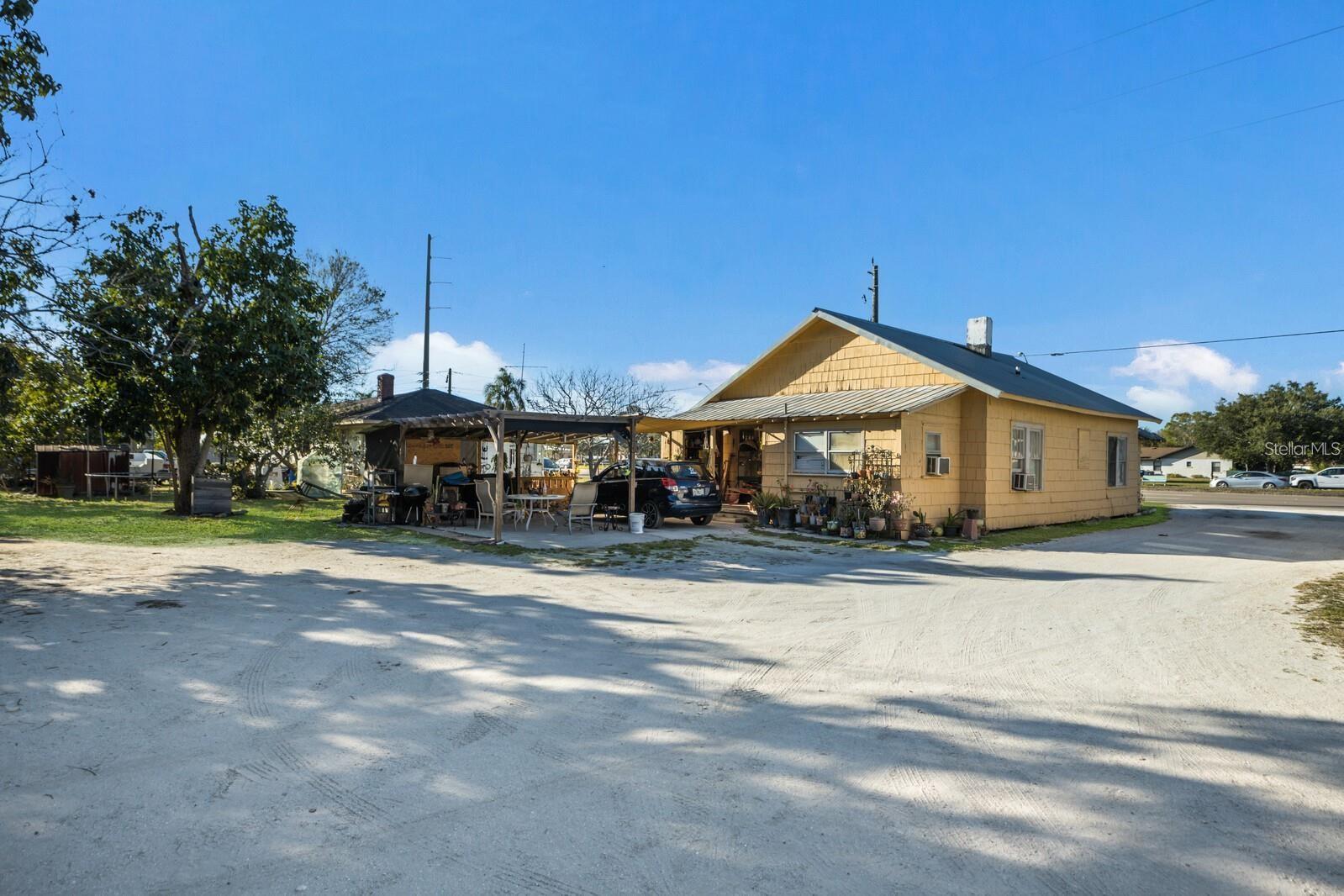 2008 53RD AVE E, BRADENTON, FL, 34203