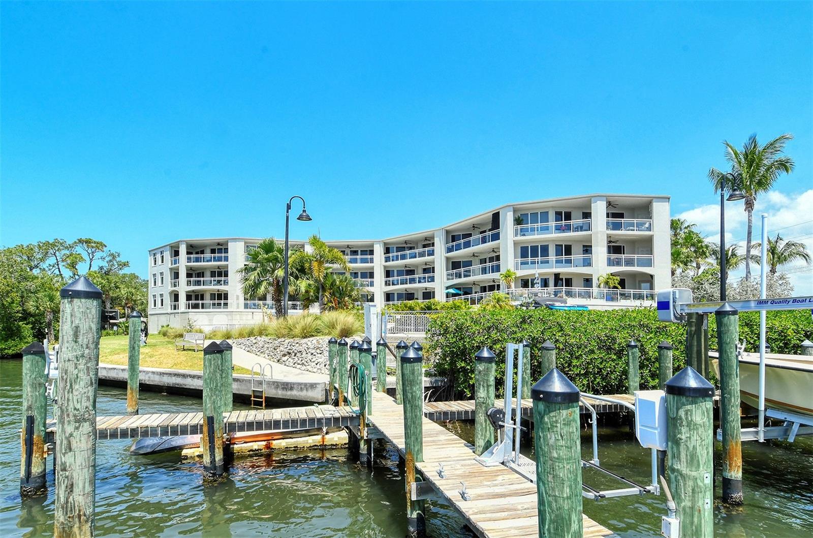 516 TAMIAMI TRL S #306, NOKOMIS, FL, 34275