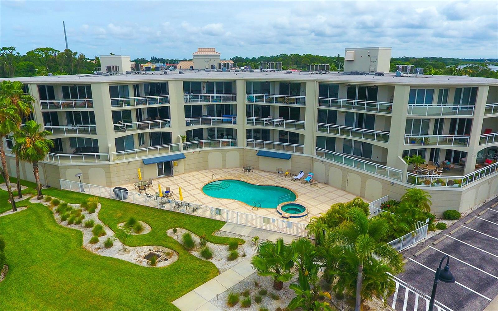 516 TAMIAMI TRL S #306, NOKOMIS, FL, 34275