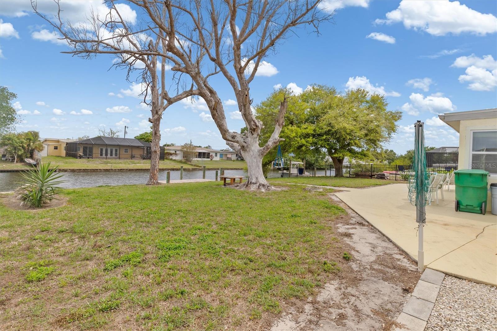775 PALMETTO DR, PORT CHARLOTTE, FL, 33952