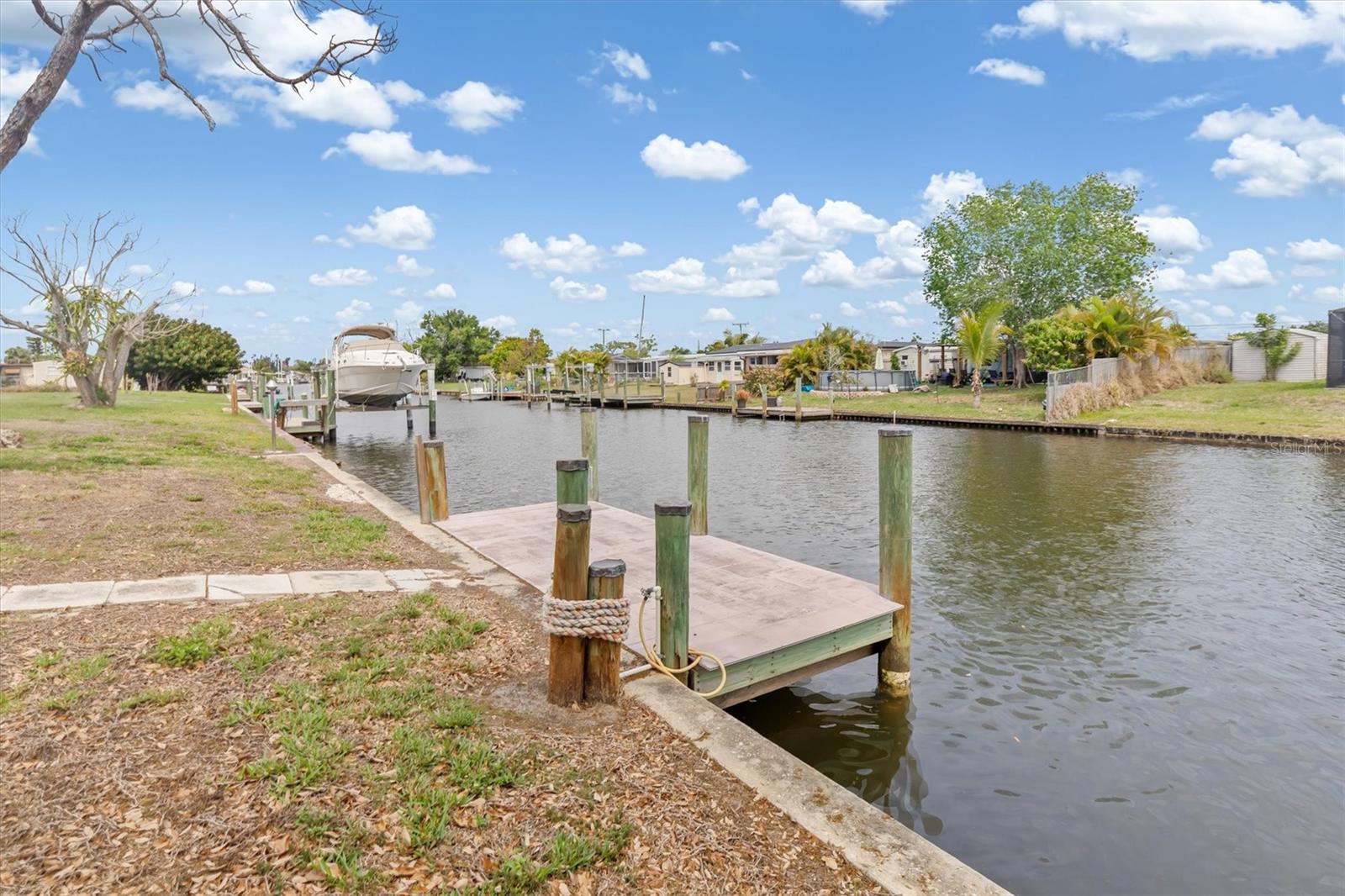 775 PALMETTO DR, PORT CHARLOTTE, FL, 33952