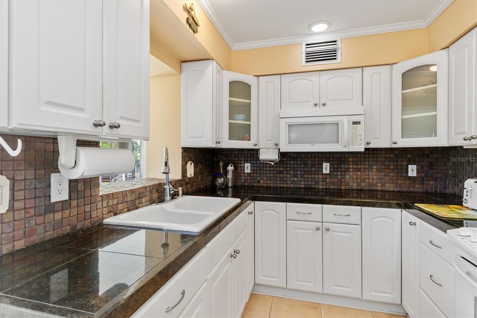 775 PALMETTO DR, PORT CHARLOTTE, FL, 33952
