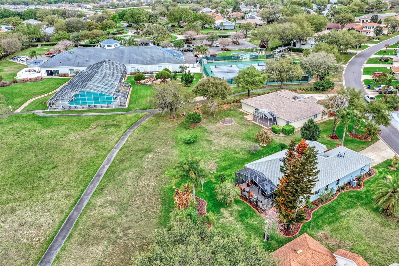 5481 BOUNTY CIR, TAVARES, FL, 32778