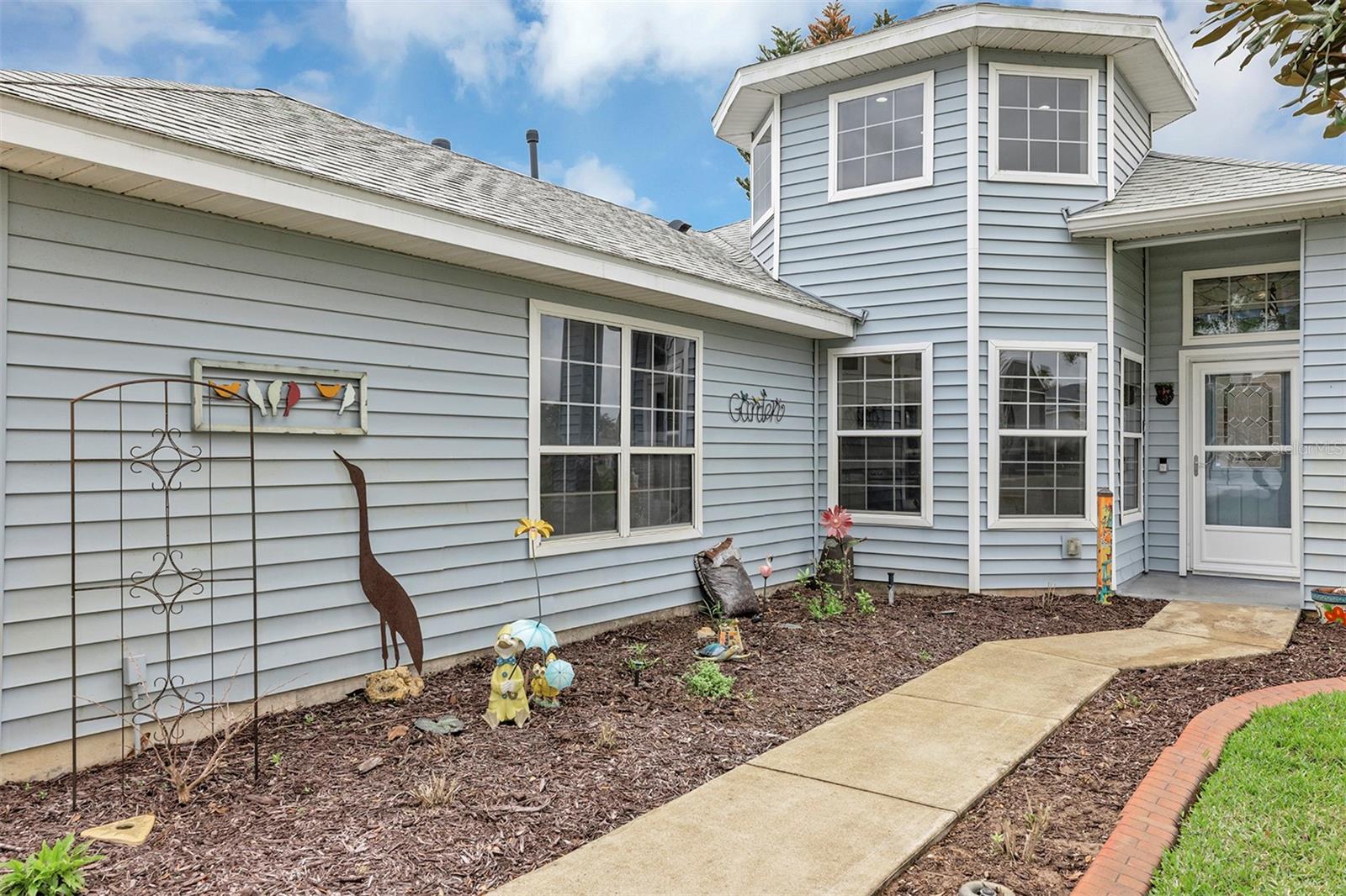 5481 BOUNTY CIR, TAVARES, FL, 32778