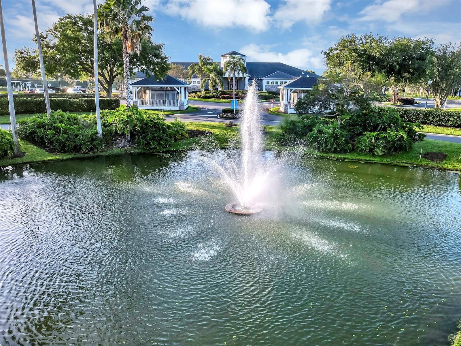 5481 BOUNTY CIR, TAVARES, FL, 32778