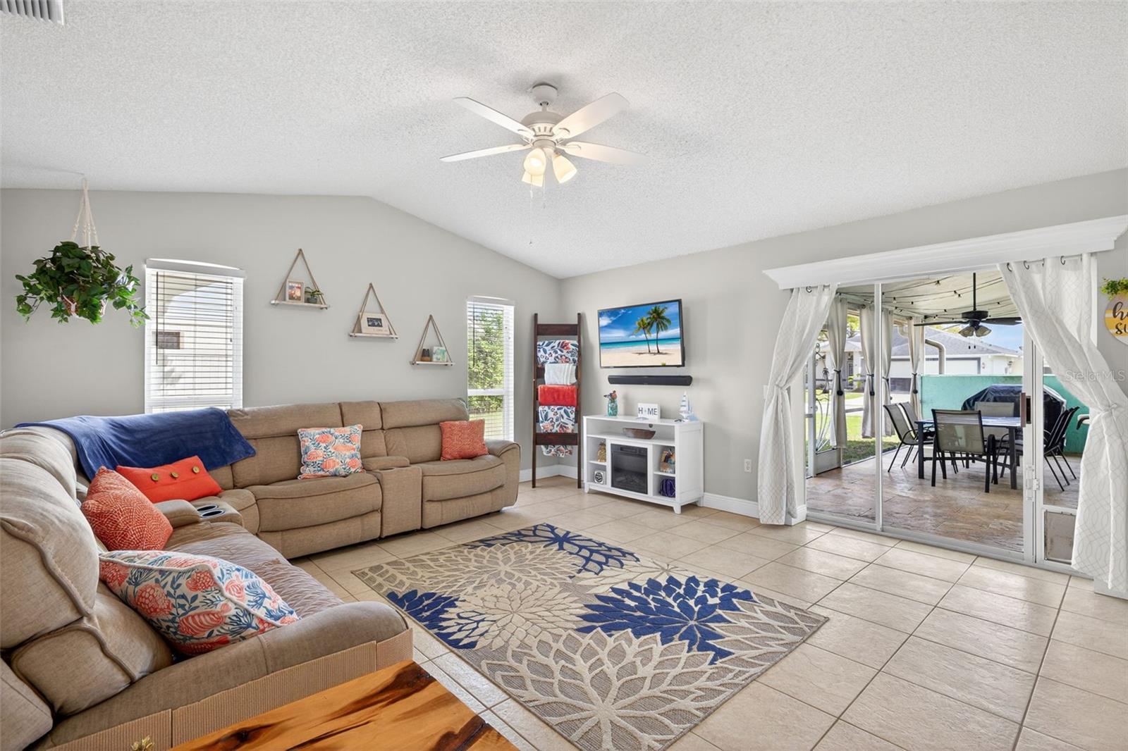 3907 57TH PL E, BRADENTON, FL, 34203