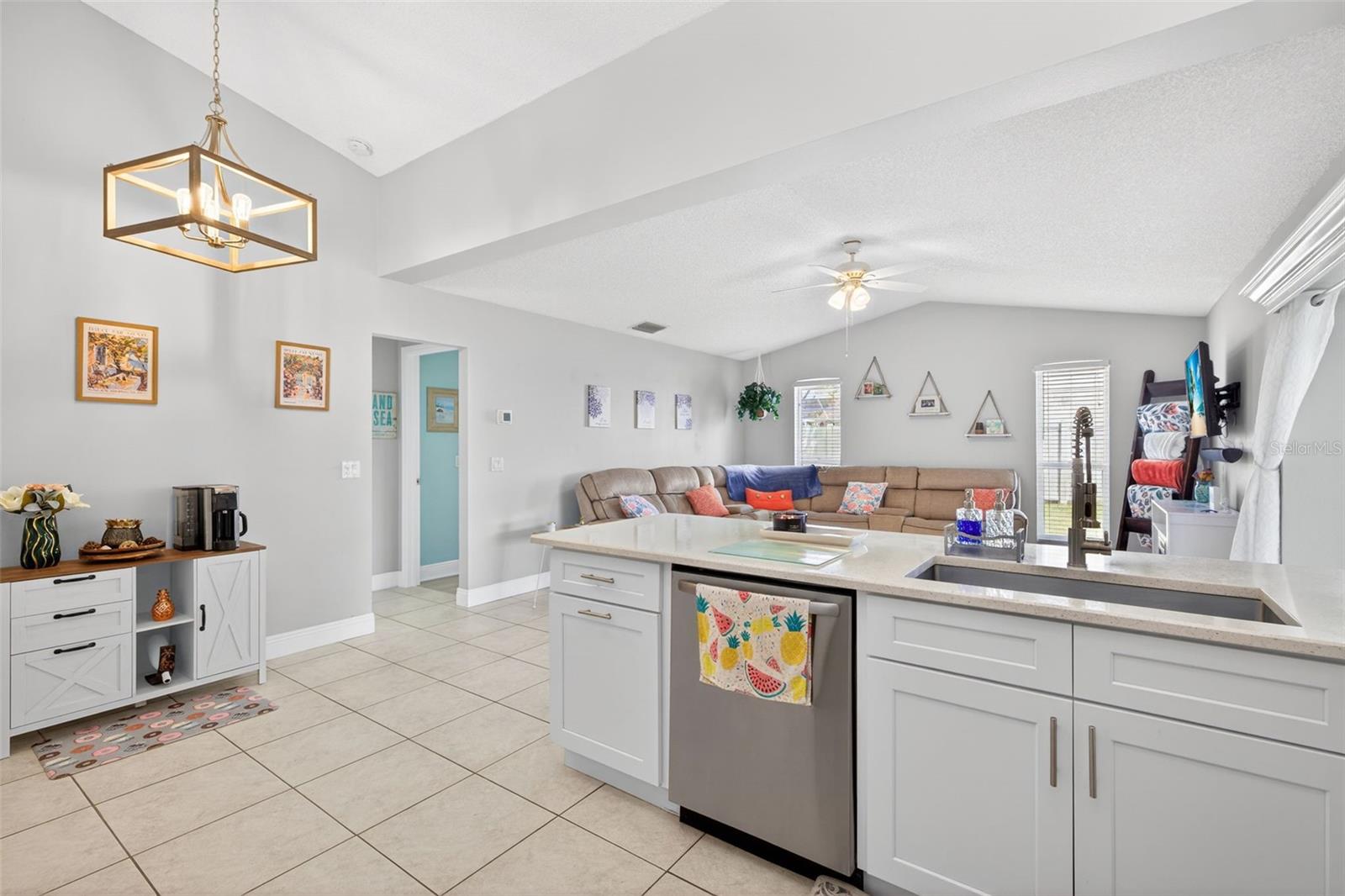 3907 57TH PL E, BRADENTON, FL, 34203