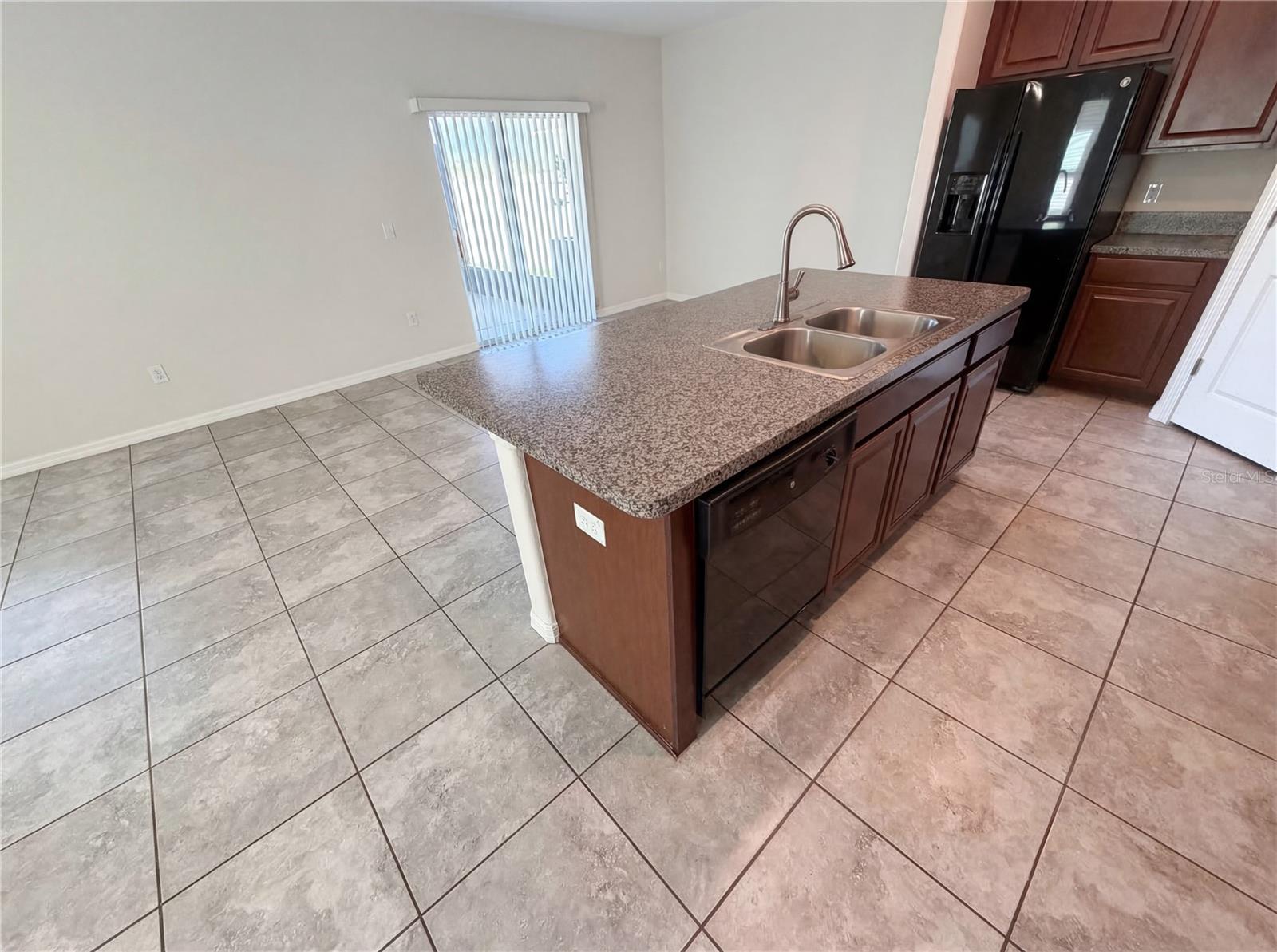 17005 PEACEFUL VALLEY DR, WIMAUMA, FL, 33598