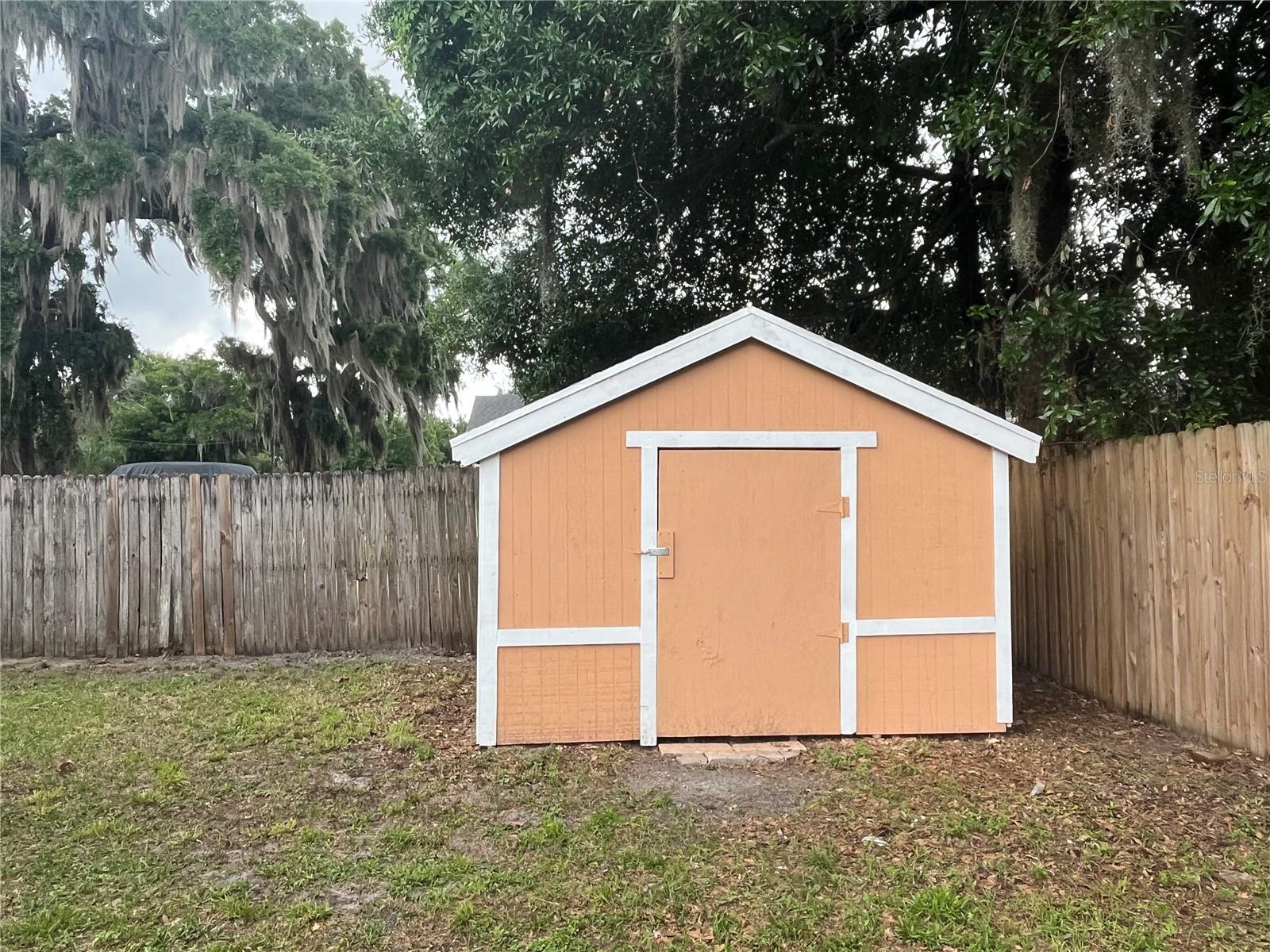 27 LIND AVE, KISSIMMEE, FL, 34744