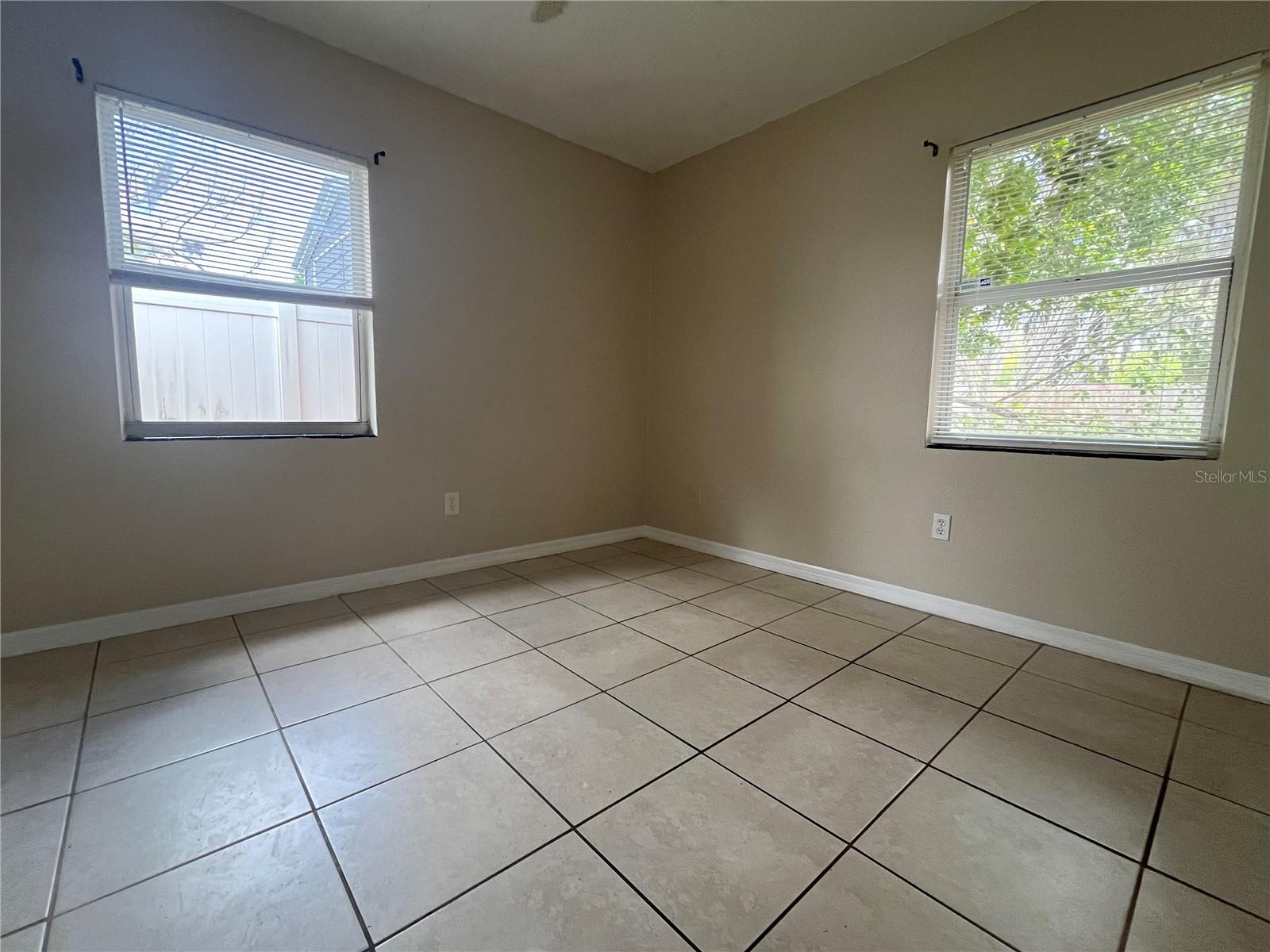 27 LIND AVE, KISSIMMEE, FL, 34744