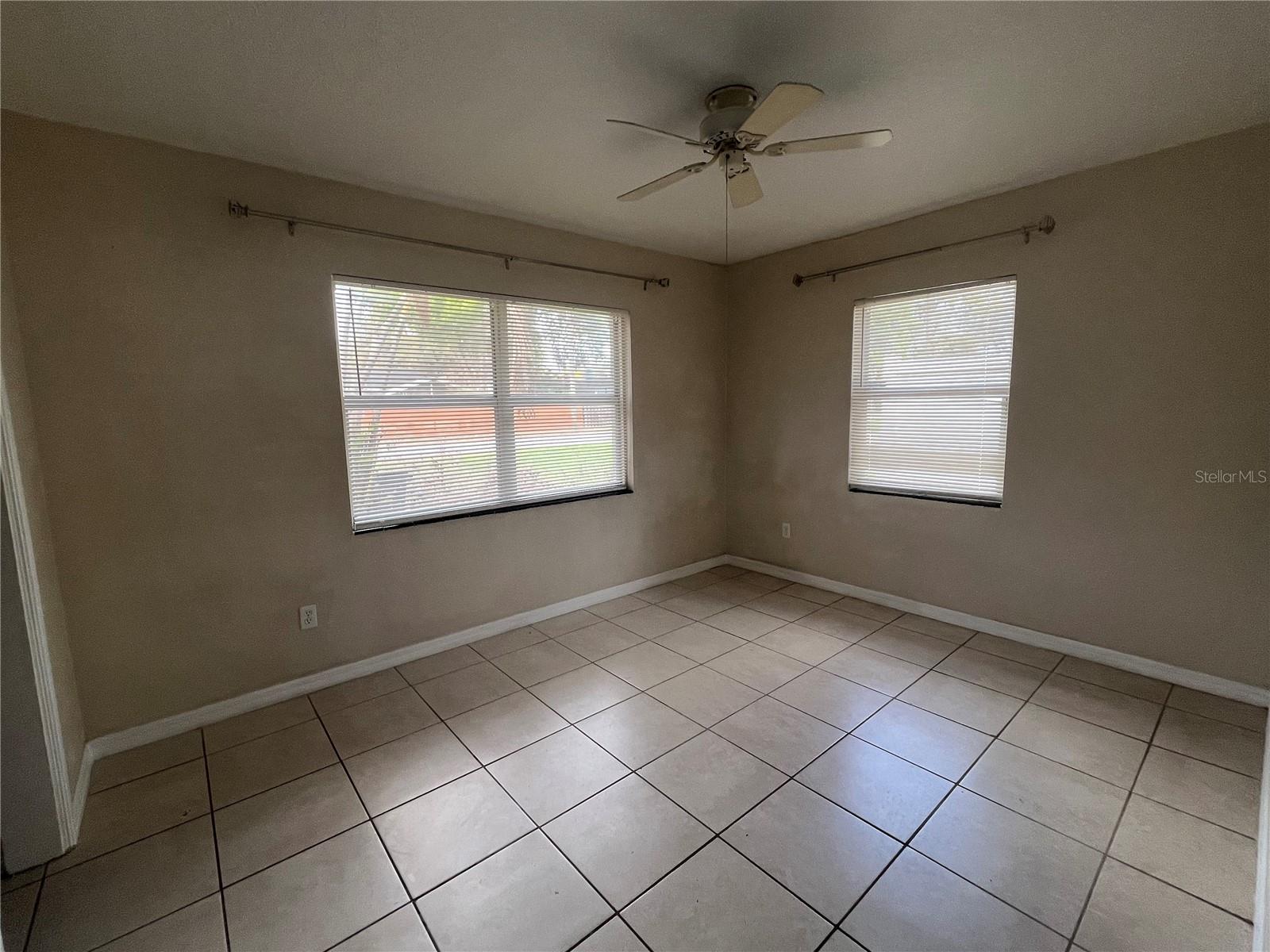 27 LIND AVE, KISSIMMEE, FL, 34744