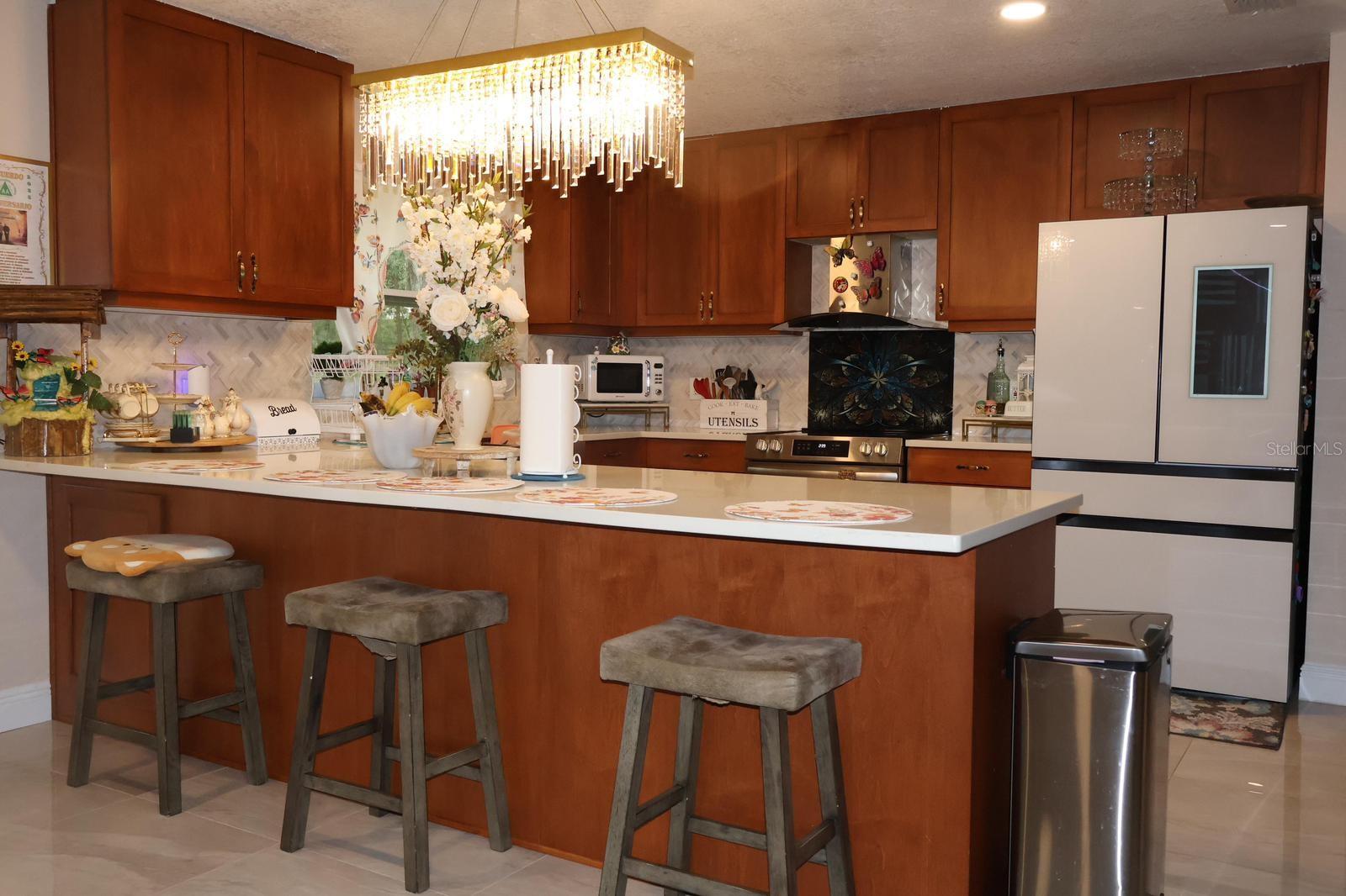 18240 MOUNT OLIVE DR, DADE CITY, FL, 33523