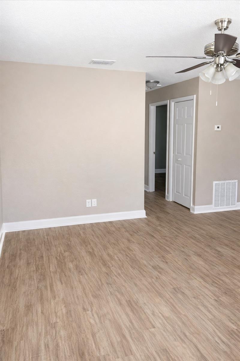 650 E GRAPEFRUIT AVE, LAKE ALFRED, FL, 33850