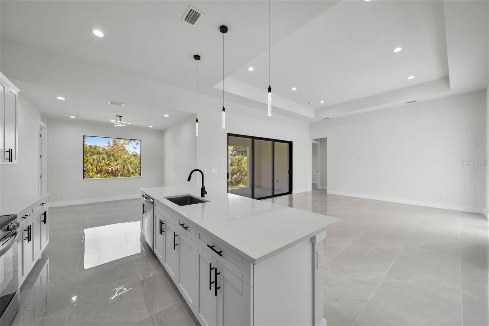 14020 CHESSWOOD LN, PORT CHARLOTTE, FL, 33981