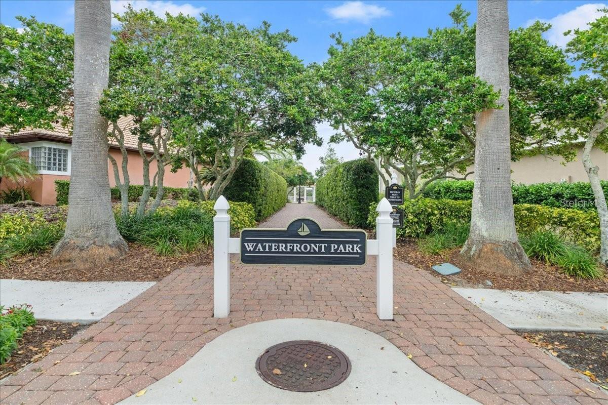 19 N PARK CIR, PALM COAST, FL, 32137