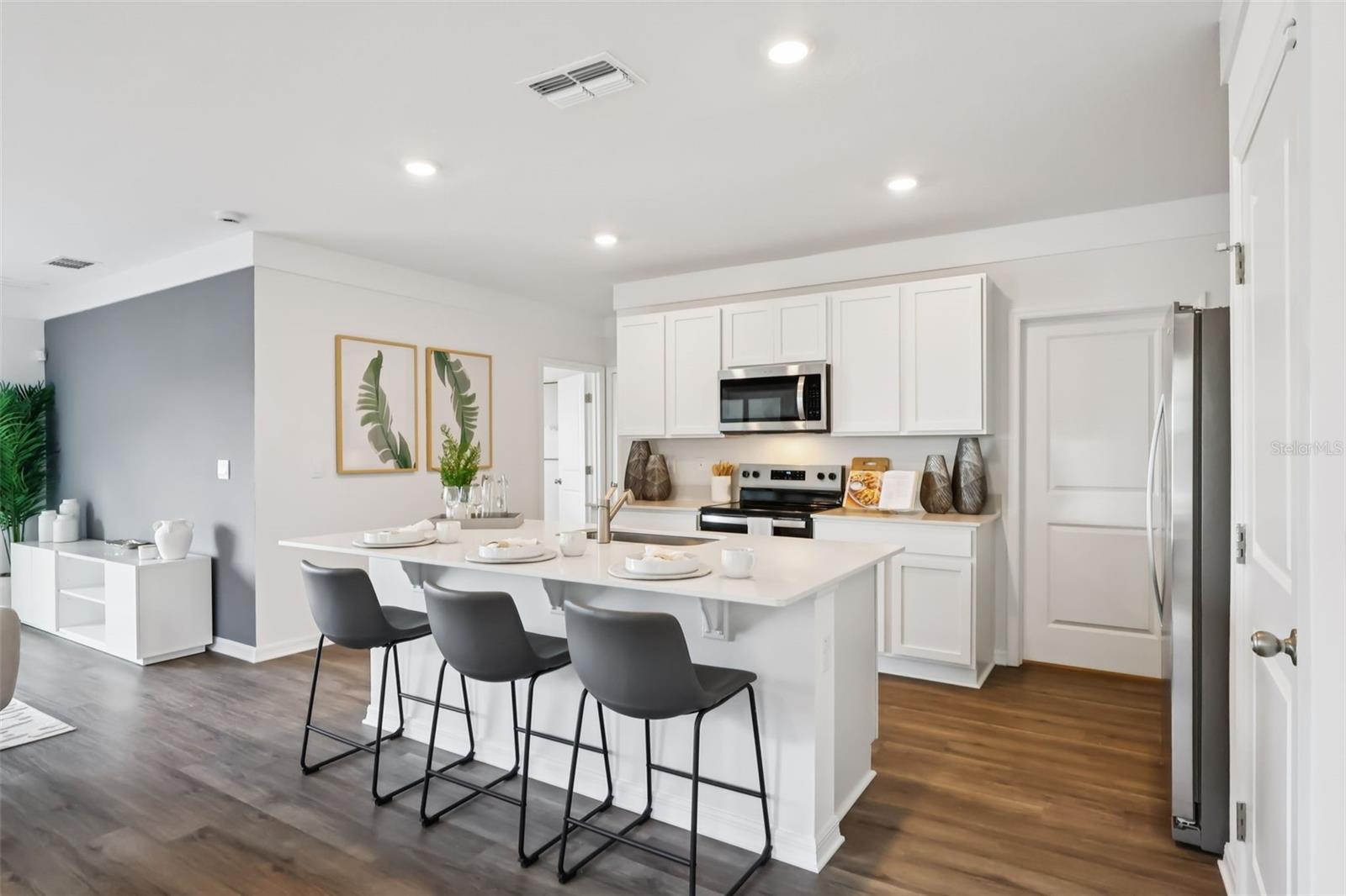 3443 NETTLE LOOP, TAVARES, FL, 32778