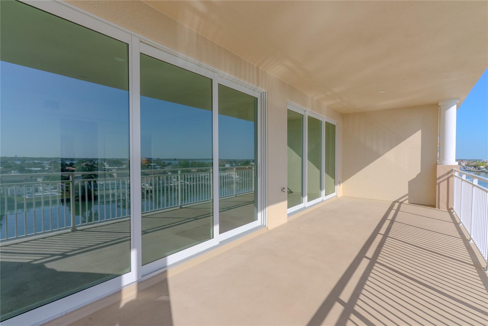 125 ISLAND WAY #503, CLEARWATER BEACH, FL, 33767