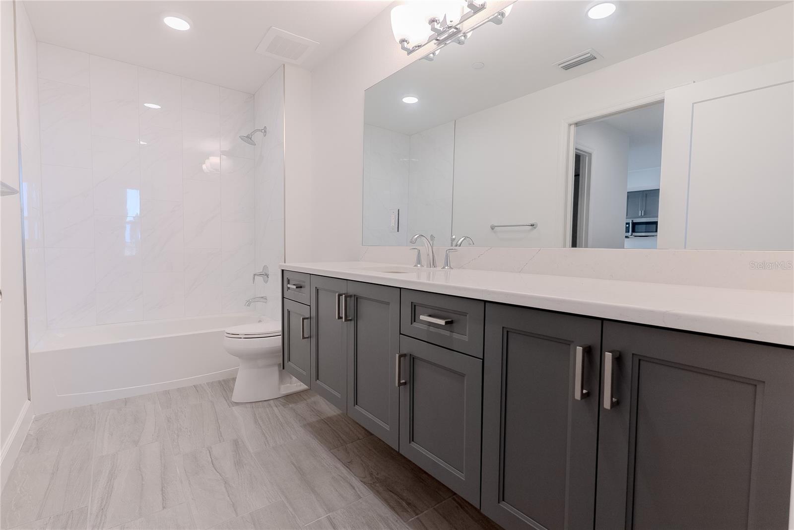 125 ISLAND WAY #503, CLEARWATER BEACH, FL, 33767