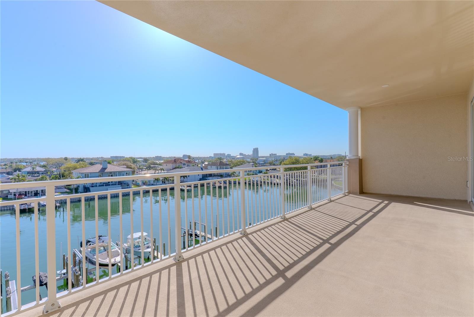 125 ISLAND WAY #503, CLEARWATER BEACH, FL, 33767