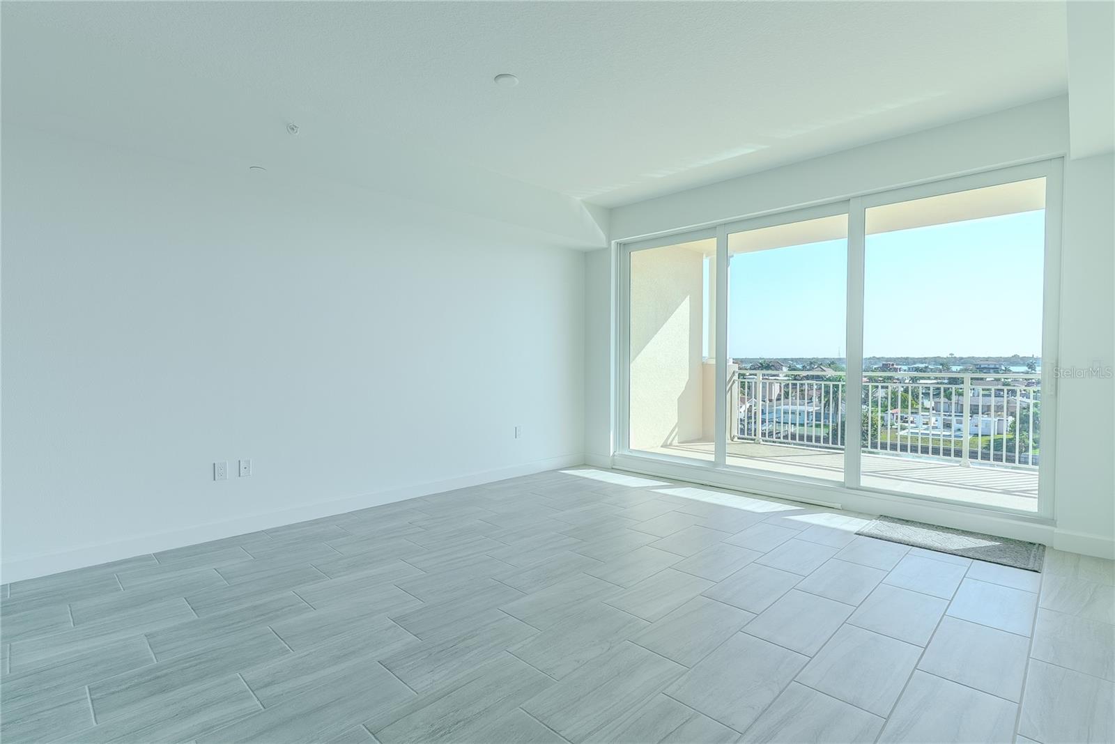 125 ISLAND WAY #503, CLEARWATER BEACH, FL, 33767