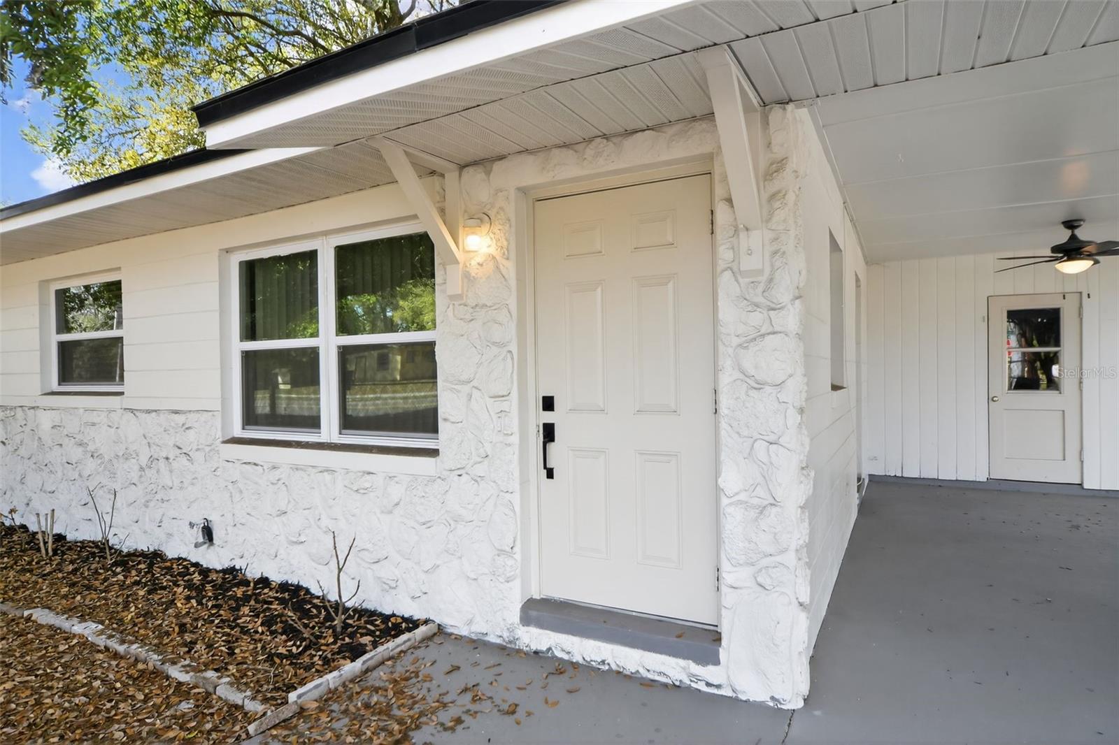 240 W 13TH ST, APOPKA, FL, 32703