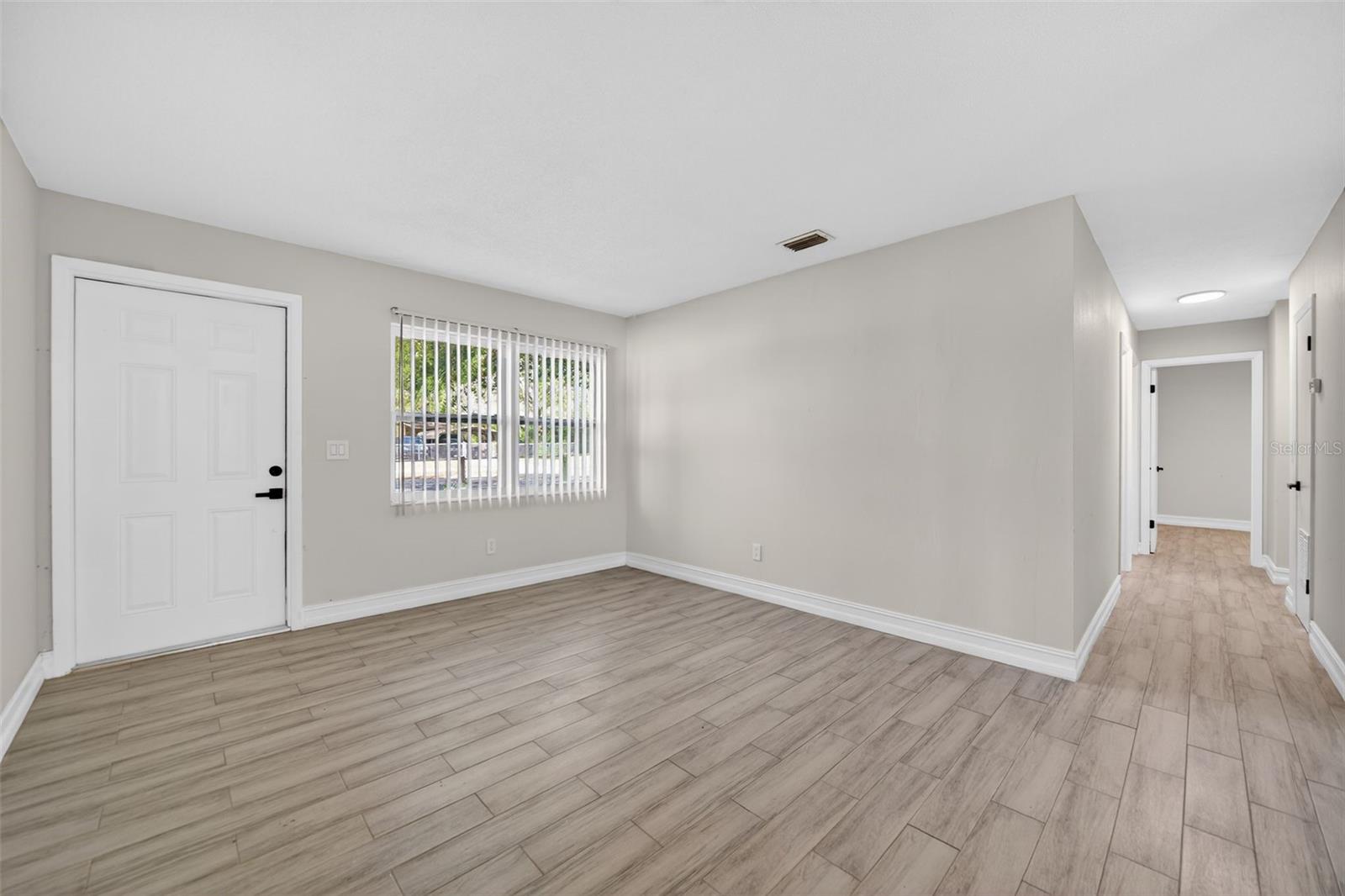 240 W 13TH ST, APOPKA, FL, 32703