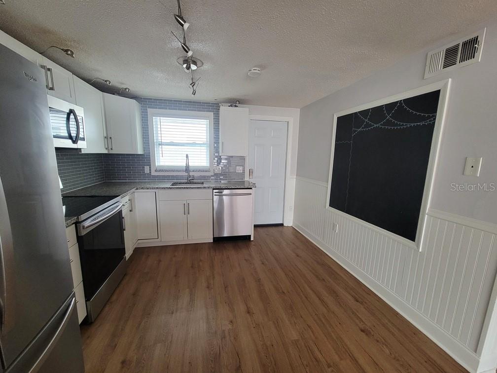 6907 FOREST AVE, NEW PORT RICHEY, FL, 34653