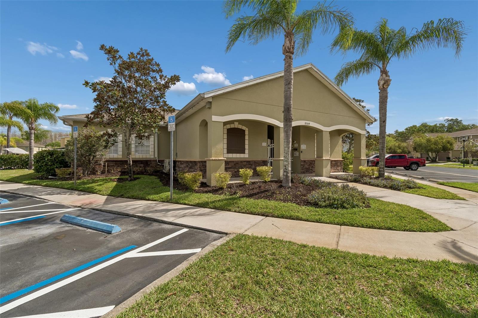20112 INDIAN ROSEWOOD DR, TAMPA, FL, 33647