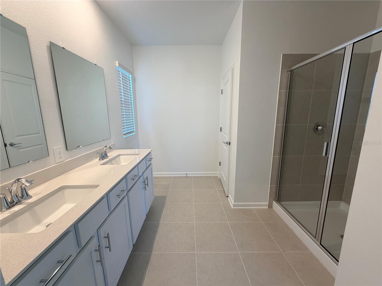 7420 OLIVEWOOD AVE, ORLANDO, FL, 32829