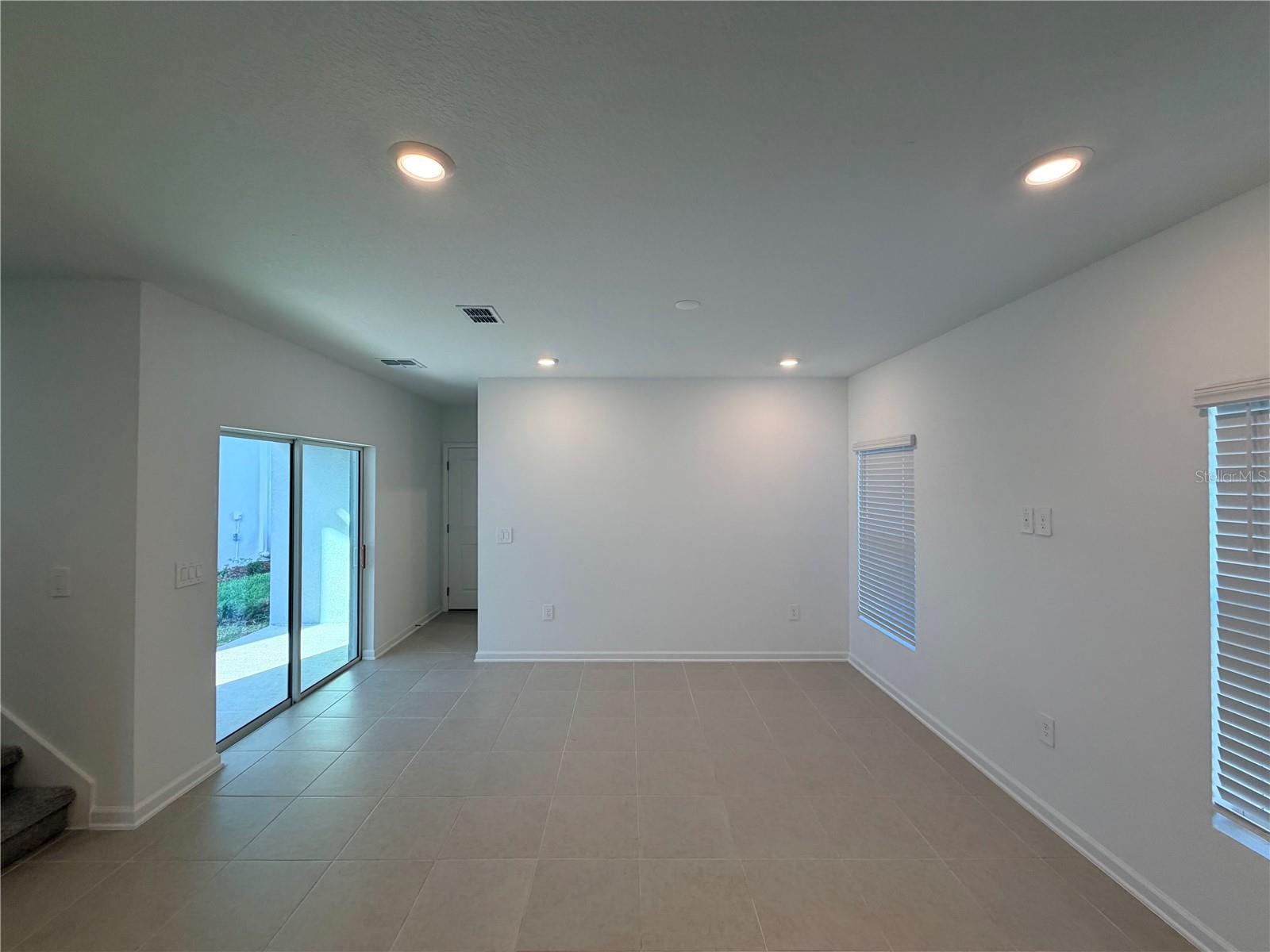 7420 OLIVEWOOD AVE, ORLANDO, FL, 32829