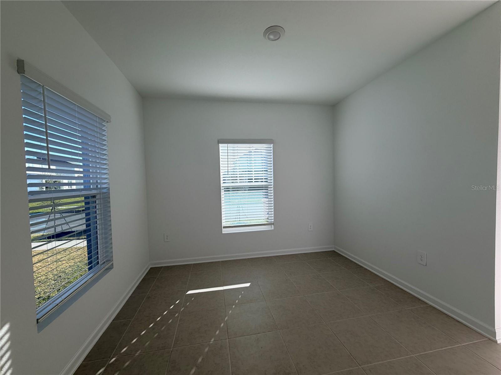 7420 OLIVEWOOD AVE, ORLANDO, FL, 32829