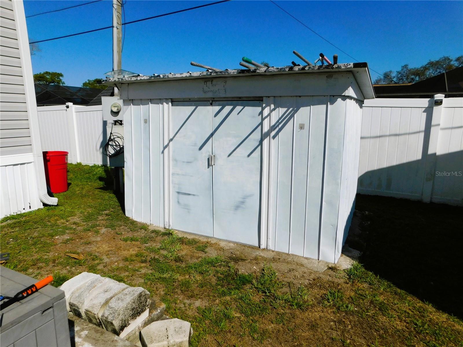 39143 HILLCREST DR, ZEPHYRHILLS, FL, 33542