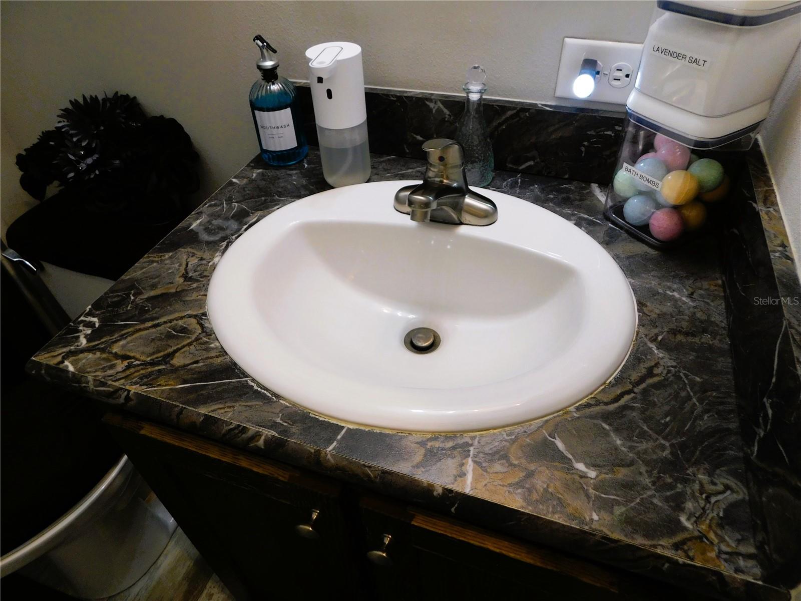 39143 HILLCREST DR, ZEPHYRHILLS, FL, 33542