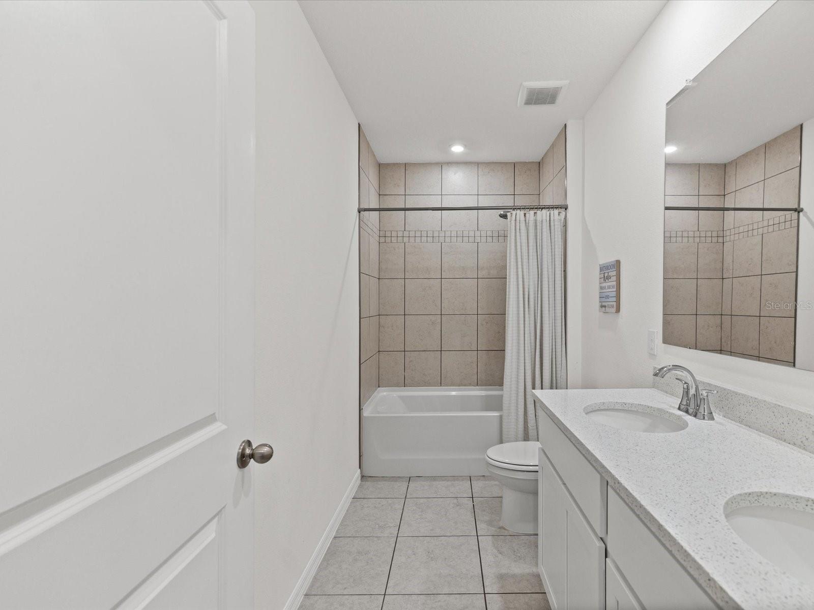16334 FROST BIRD RD, WEEKI WACHEE, FL, 34614
