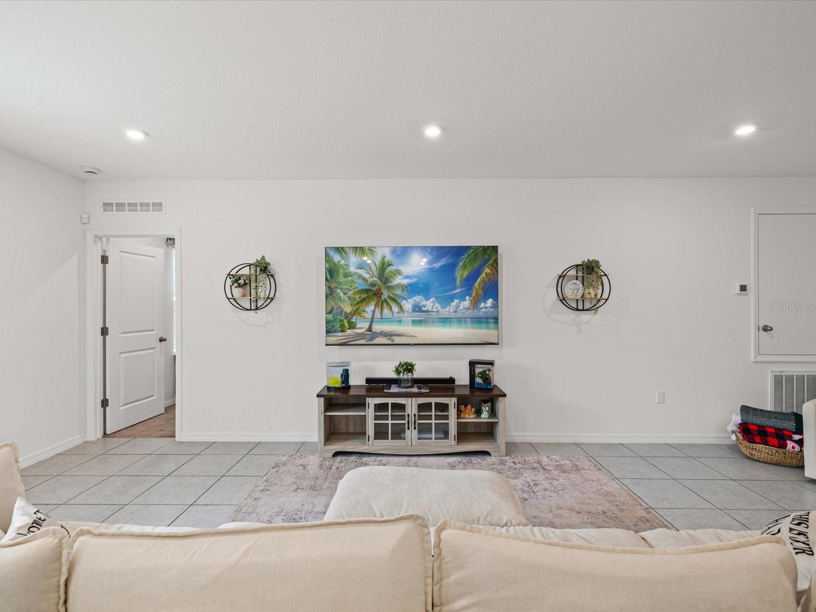 16334 FROST BIRD RD, WEEKI WACHEE, FL, 34614