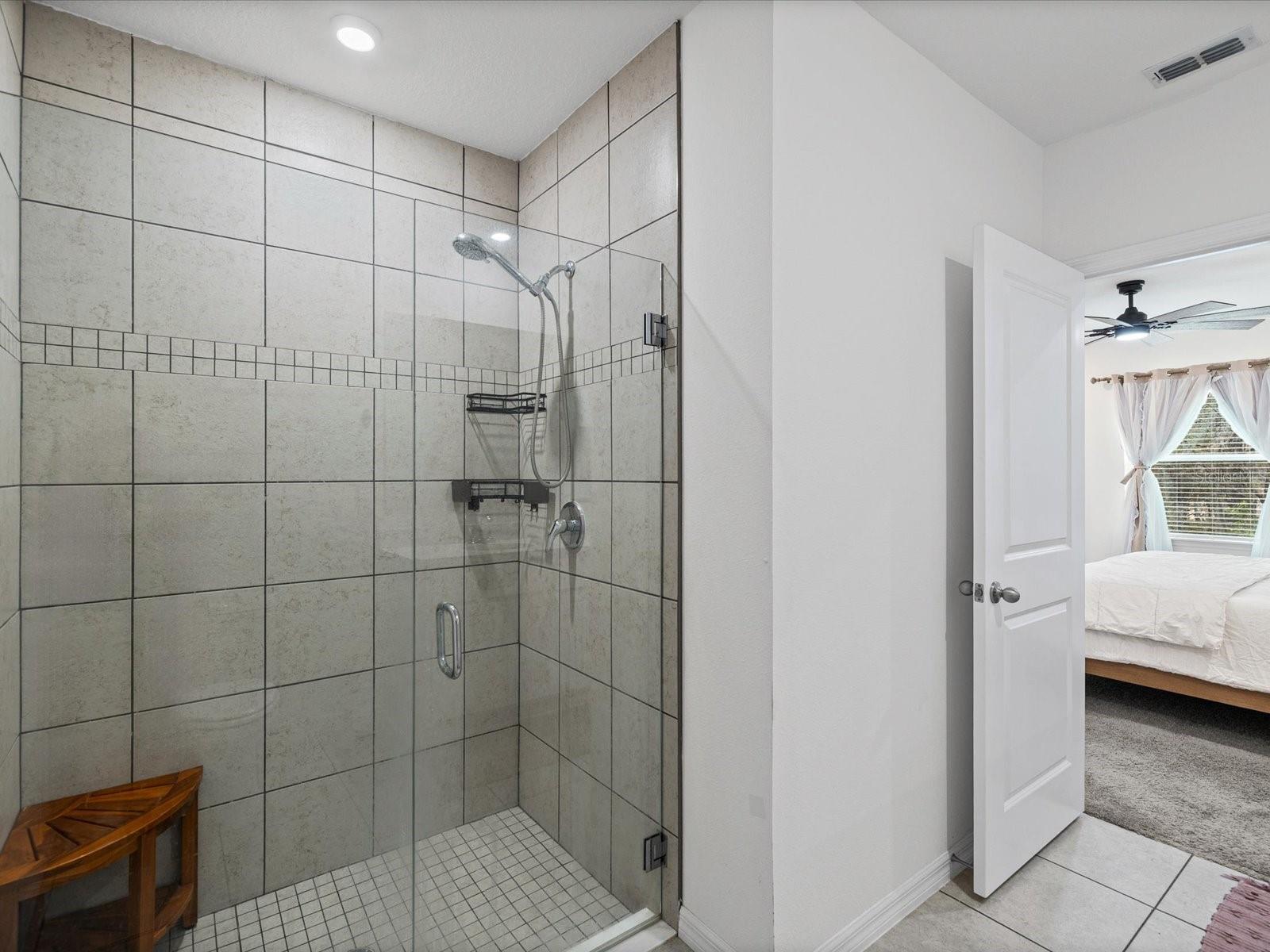 16334 FROST BIRD RD, WEEKI WACHEE, FL, 34614