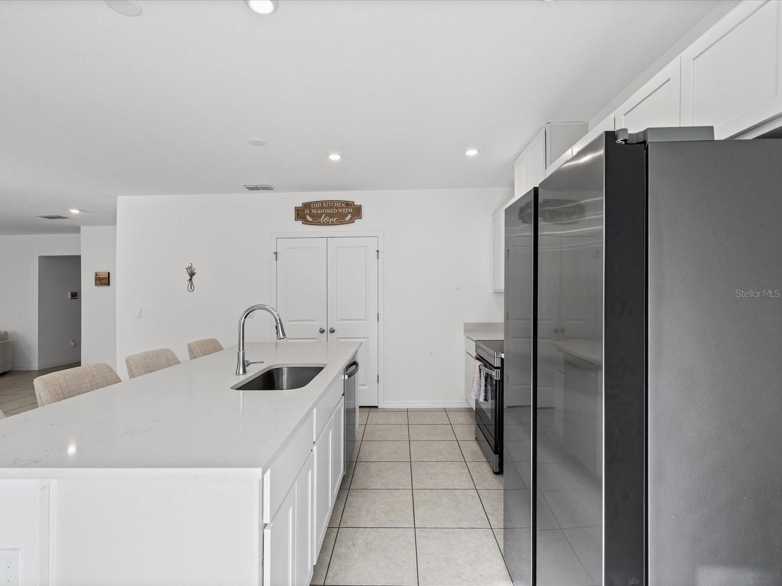 16334 FROST BIRD RD, WEEKI WACHEE, FL, 34614
