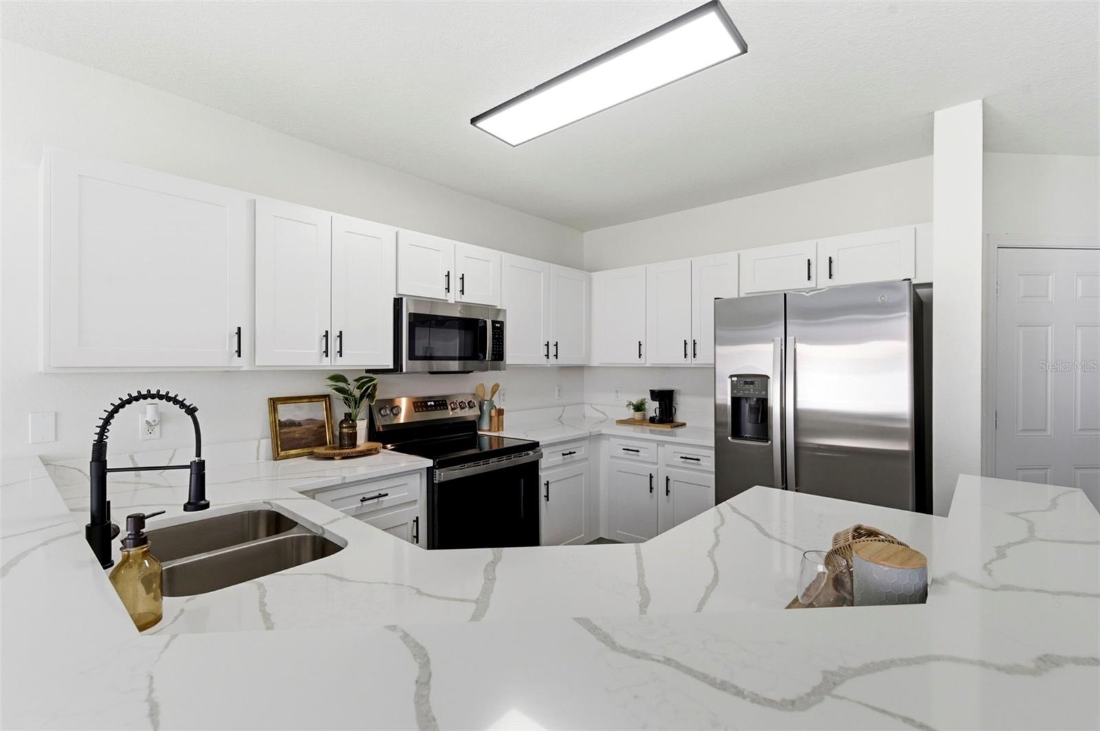 6215 CRESTDALE PL, RIVERVIEW, FL, 33578