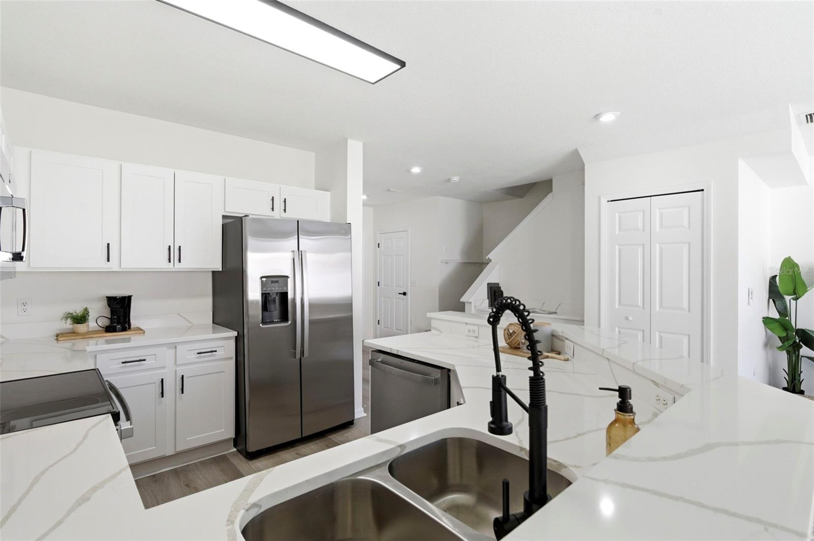 6215 CRESTDALE PL, RIVERVIEW, FL, 33578