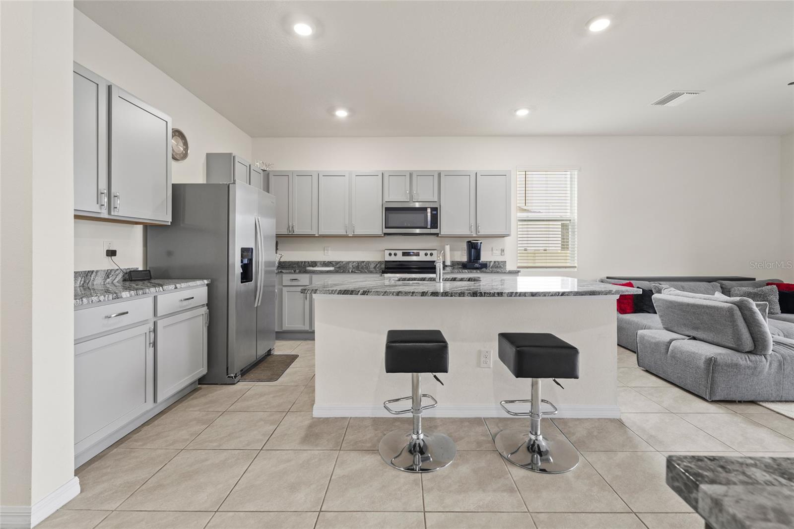 1287 COLT CREEK PL, WESLEY CHAPEL, FL, 33543