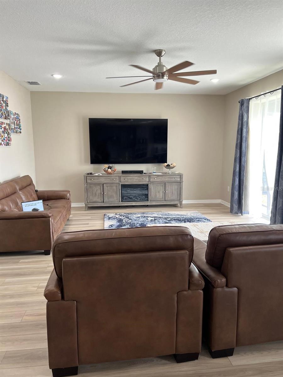 3900 ALMOND BROOK BLVD, LAND O LAKES, FL, 34638
