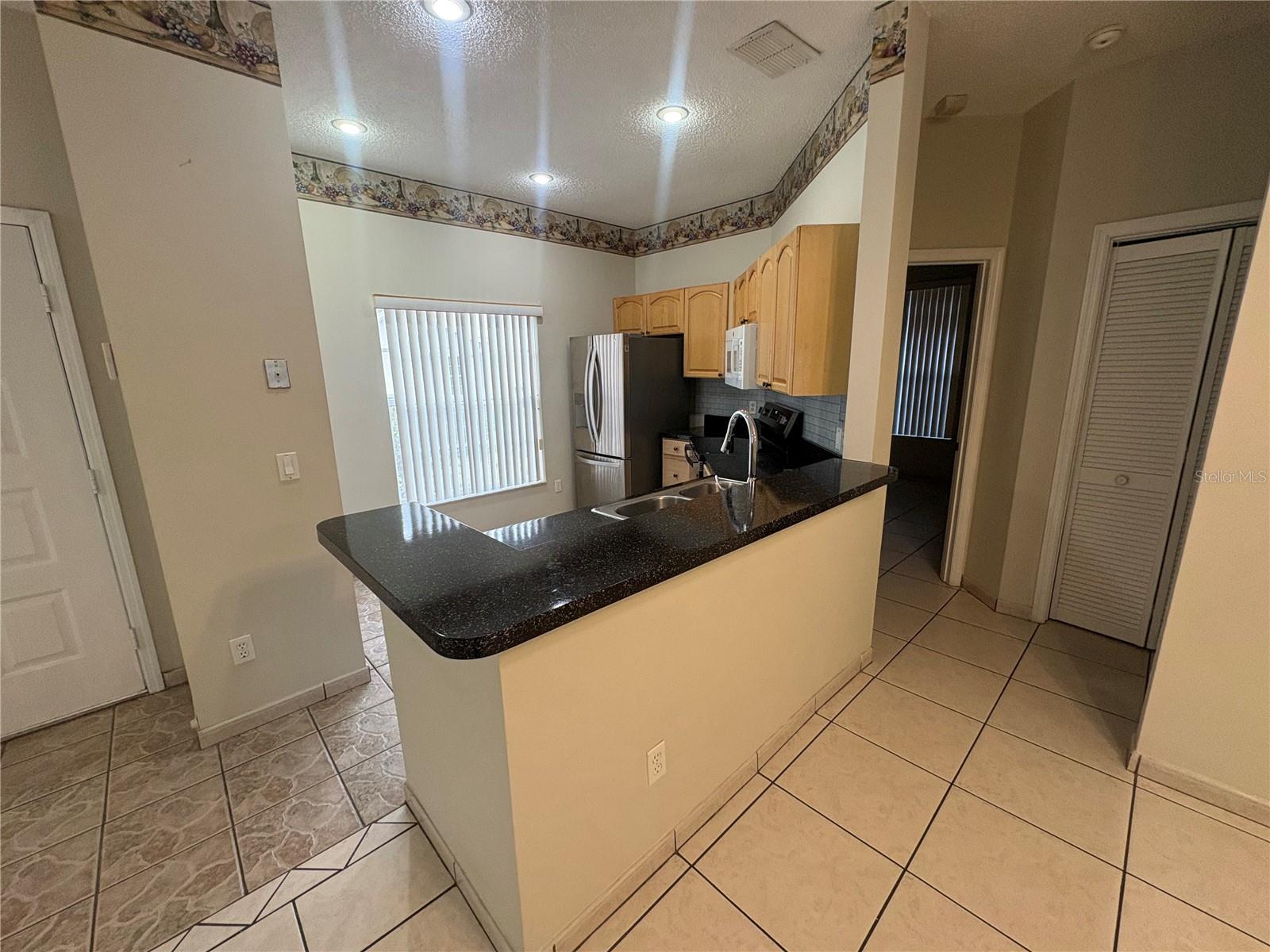 14556 LAGUNA BEACH CIR, ORLANDO, FL, 32824