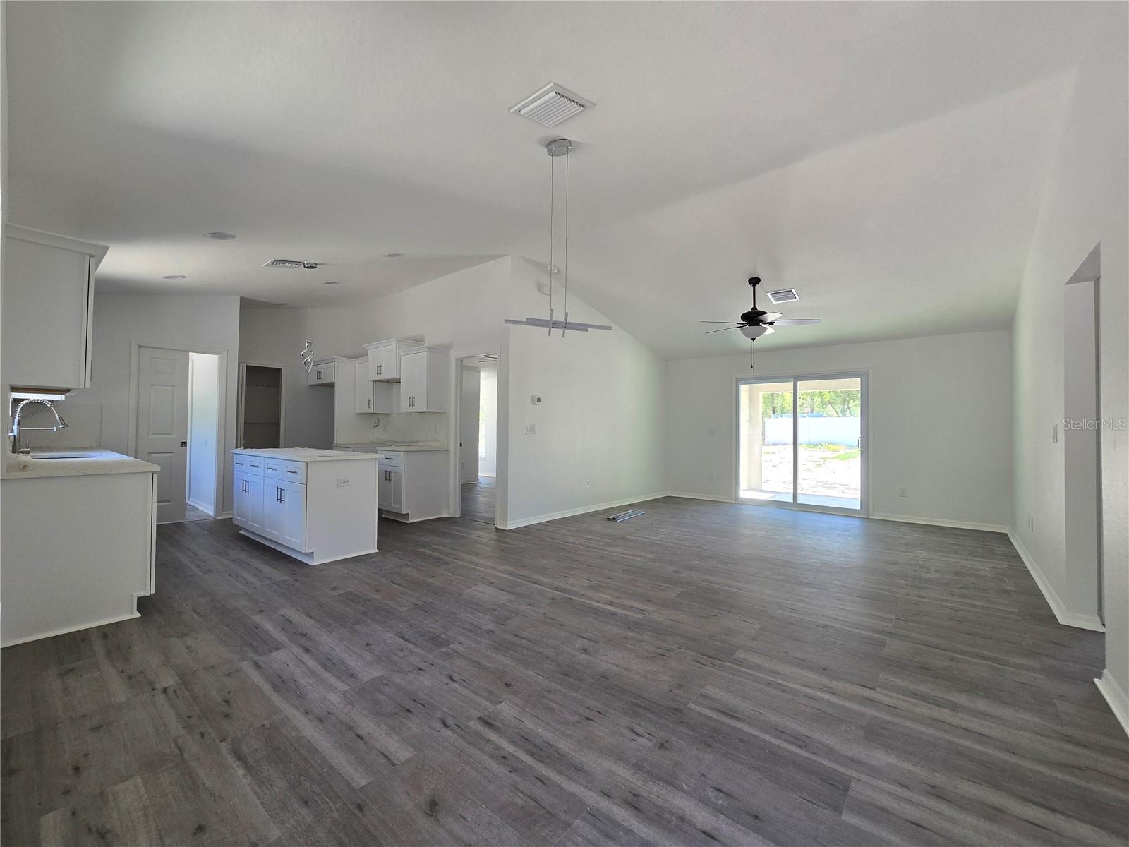 76 LOCUST LOOP, OCALA, FL, 34472