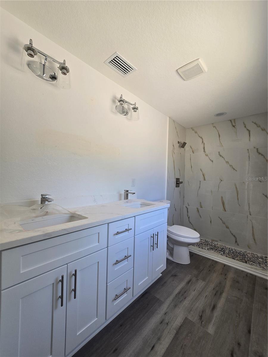76 LOCUST LOOP, OCALA, FL, 34472